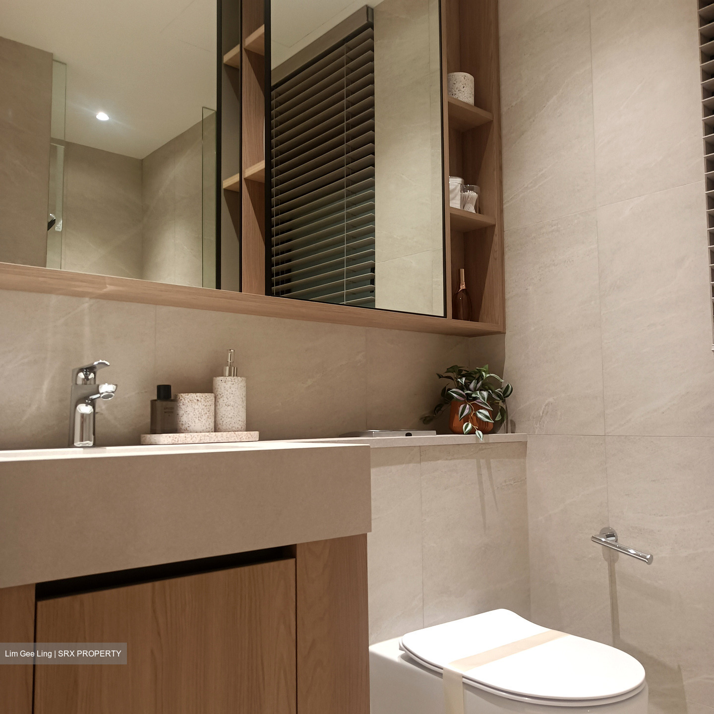 Otto Place (D24), Condominium #506203171